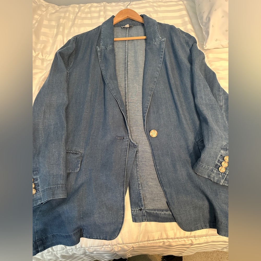 LOFT Relaxed Chambray Jacket-Blazer